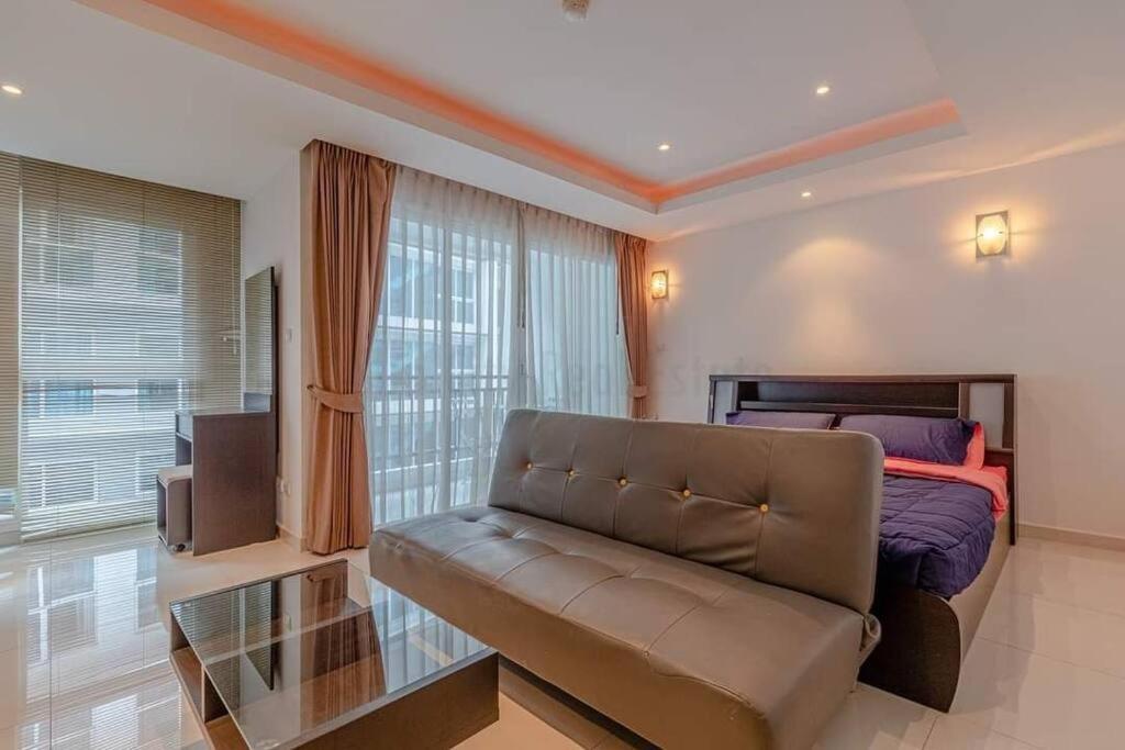 Avenue Residence C5 Pattaya Exterior foto